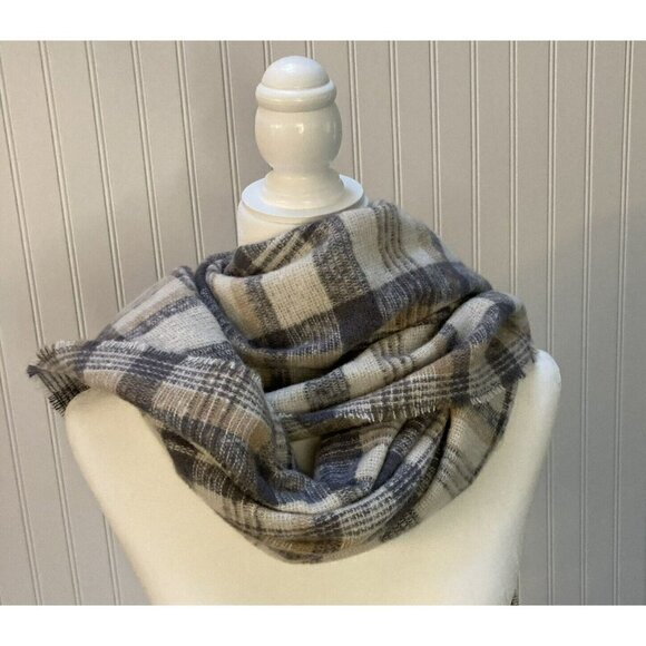 St. John's Bay NWT Lauren Plaid Gray Creme Tan Scarf Soft Brushed Shawl … - Picture 6 of 9